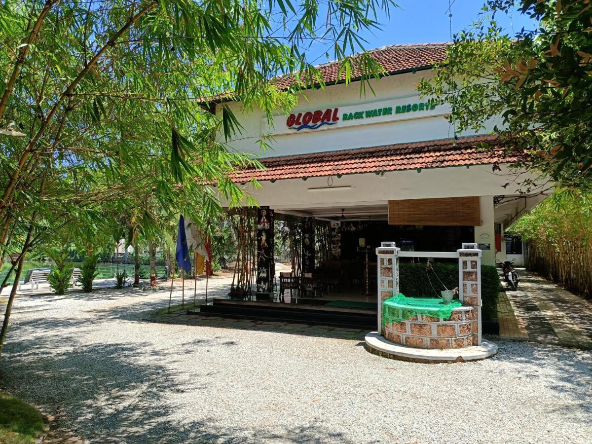 Global Backwater Resort Kollam Zewnętrze zdjęcie