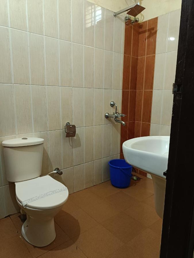 Global Backwater Resort Kollam Zewnętrze zdjęcie